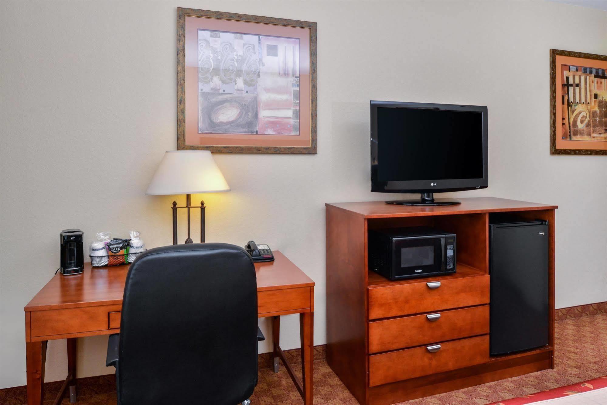 America's Best Value Inn&Suites-Livingston Extérieur photo